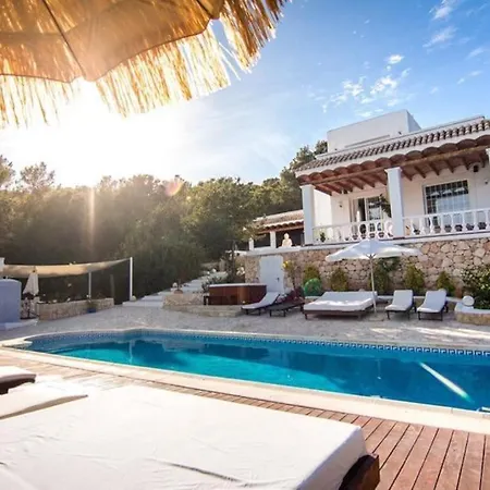 B&m Experience Villa Sant Francesc de s'Estany