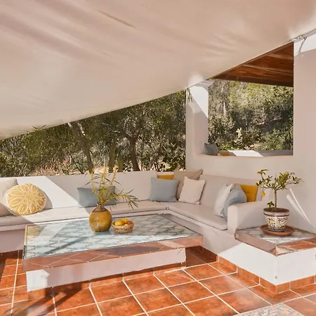 B&m Experience Villa *